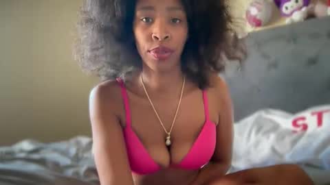 cum2charmxx online show from February 7, 11:30 pm