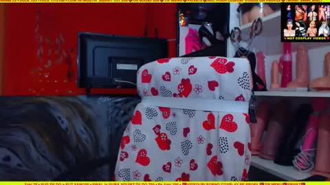 cuminmenowbby online show from September 18, 6:34 pm