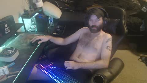 cumslinger2003 online show from December 3, 5:37 am