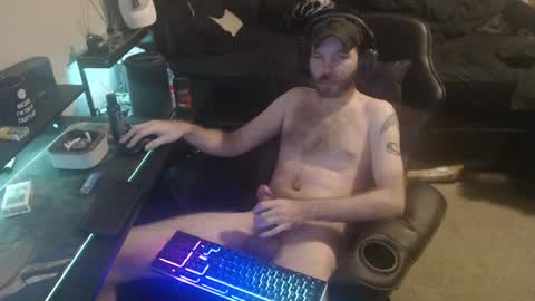 cumslinger2003 online show from December 12, 7:30 am