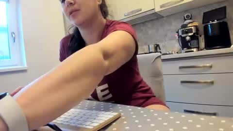 maria  alex online show from March 24, 5:13 am