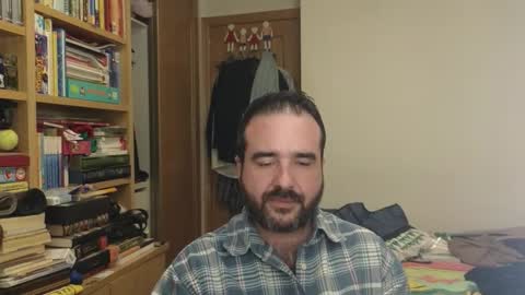 curiosillo1983 online show from October 31, 10:43 pm