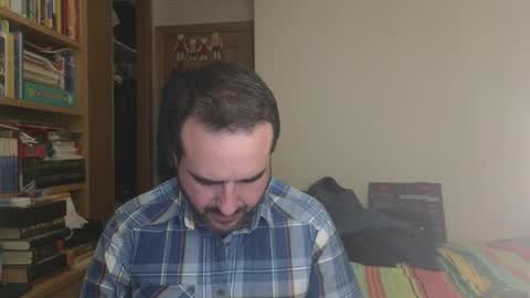 curiosillo1983 online show from February 18, 4:18 pm