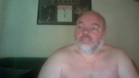 CuriousBate1 online show from June 7, 2:00 pm