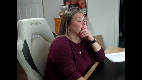 curious couple online show from February 12, 6:30 pm