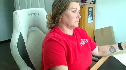 curious couple online show from February 10, 5:19 pm