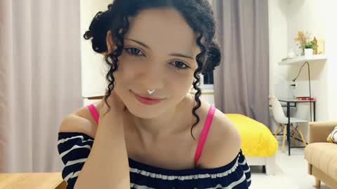 Kira online show from May 9, 11:33 pm