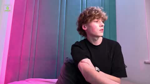 KEVIN online show from September 19, 9:07 pm