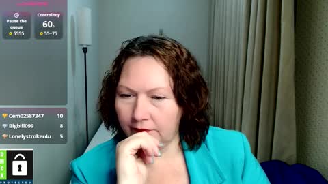 curvy_girlz online show from September 11, 5:25 pm