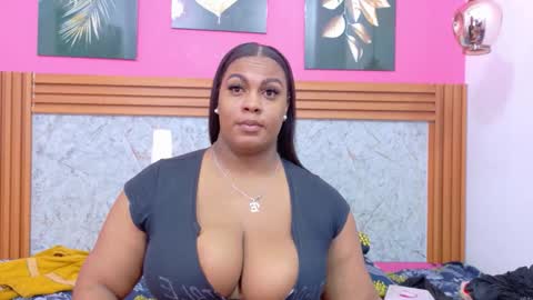 curvyhomebebe online show from February 1, 12:02 pm
