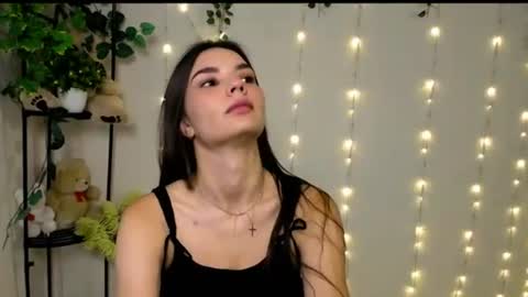 Adelina online show from July 17, 9:00 am