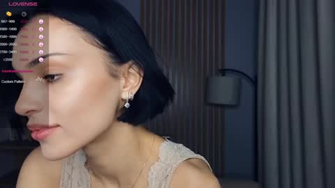 Emma online show from January 12, 9:08 pm