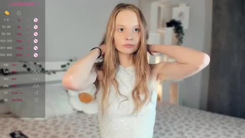 Emma online show from March 3, 11:00 am