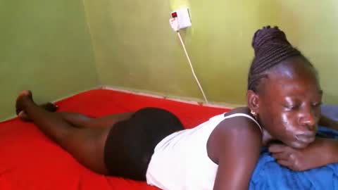 cute_doria online show from October 26, 9:32 am