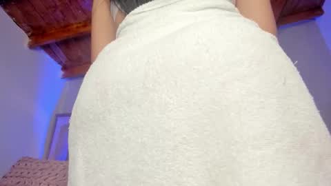 Stacy online show from February 4, 6:01 pm