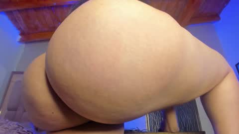 Stacy online show from February 16, 5:11 pm