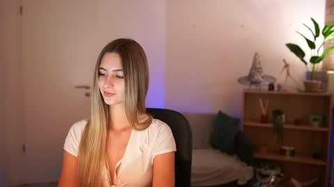 If you ask i tell you  online show from December 16, 1:54 pm