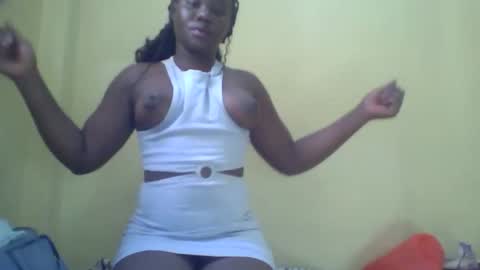 cute_latifah online show from January 13, 10:01 am