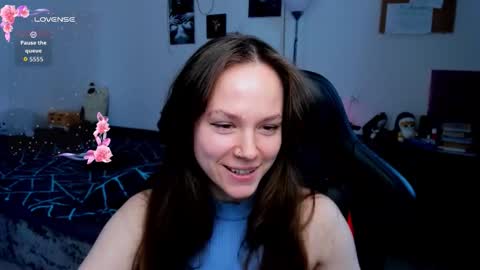 Emily online show from March 28, 8:27 am