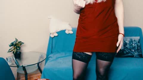 Snapshot of cute_smile_shy chatting on February 6, 10:10 pm cute_smile_shy online show from February 6, 10:10 pm