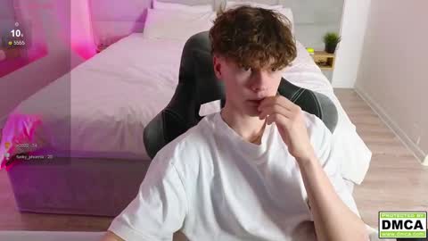 Thomas -  online show from February 12, 2:45 am