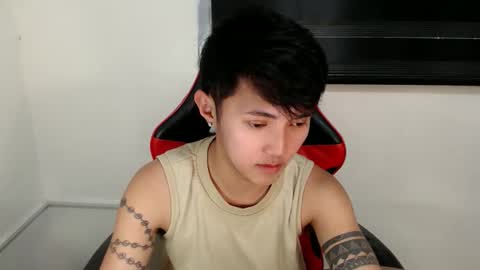 Steph online show from June 8, 11:38 pm