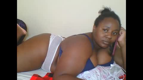 AURELIA online show from January 7, 2:00 pm