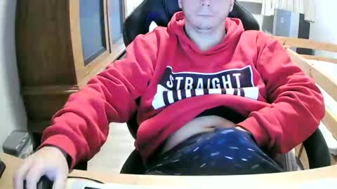 Cuteboy090 online show from November 1, 12:37 pm