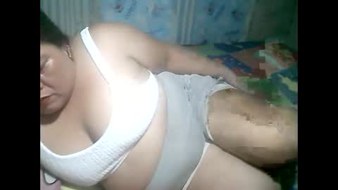 cutechubbyasian online show from May 8, 11:27 am