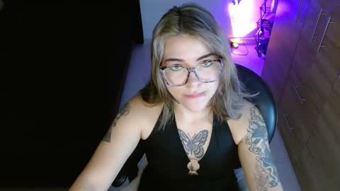 isabella online show from February 23, 5:26 pm