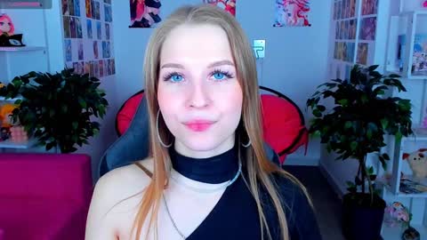 Snapshot of cutemousee chatting on December 26, 6:12 pm Rina online show from December 26, 6:12 pm