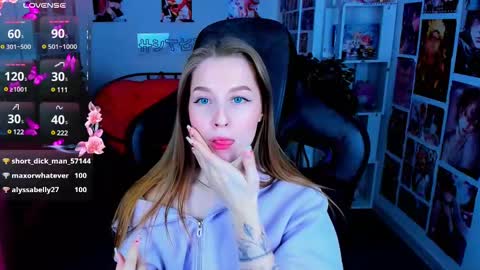 Snapshot of cutemousee chatting on February 19, 2:55 pm Rina online show from February 19, 2:55 pm