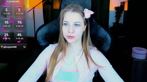 Rina online show from March 10, 9:02 am