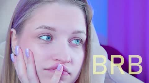 Rina online show from November 30, 8:54 am