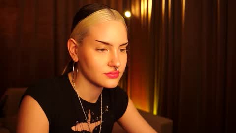 Roxy online show from March 11, 9:59 pm