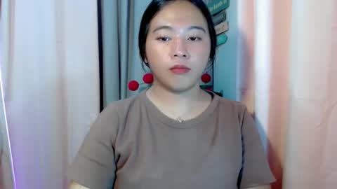 cute online show from March 4, 10:07 pm