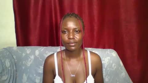 cutey_lunar online show from February 20, 5:12 am