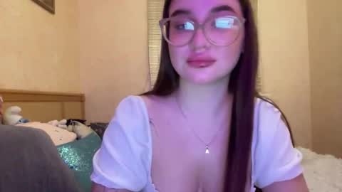CuteAnn online show from October 27, 8:31 pm
