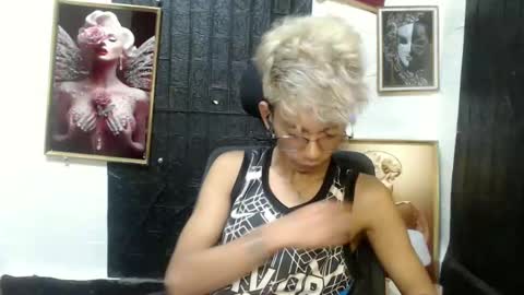 cutie_mico online show from February 25, 6:25 am