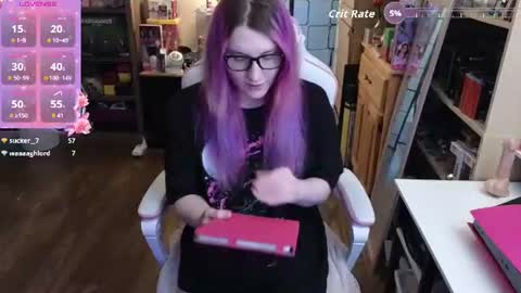 Cutie Velvette online show from June 19, 4:13 pm