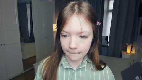 Anne online show from March 6, 5:28 am