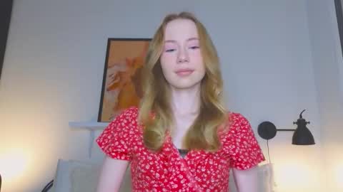 Snapshot of cuute_angell chatting on September 19, 5:27 pm Virginia See you on Sunday online show from September 19, 5:27 pm