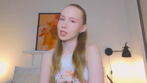 Snapshot of cuute_angell chatting on September 10, 5:14 pm Virginia See you on Sunday online show from September 10, 5:14 pm