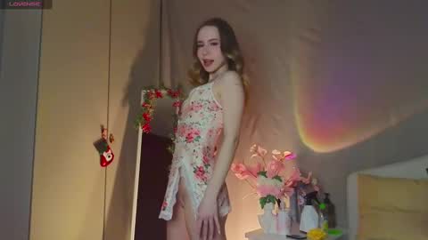 Snapshot of cuute_angell chatting on February 23, 4:57 pm Virginia See you on Sunday online show from February 23, 4:57 pm