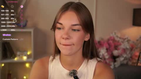 Cwen online show from September 21, 7:29 pm