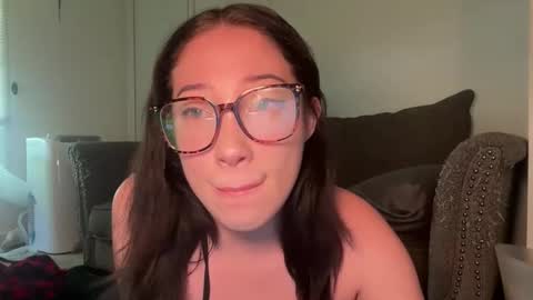 raven online show from April 12, 8:13 pm