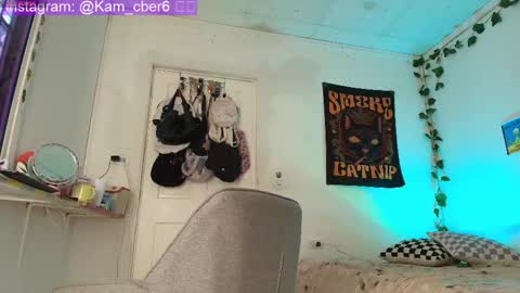 Camila online show from September 13, 5:37 pm