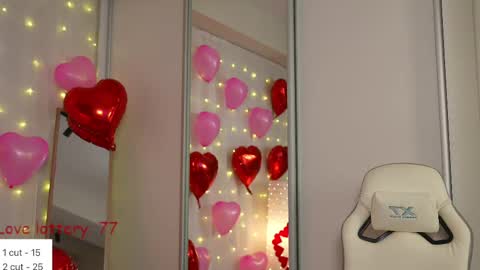 EMILY online show from February 14, 5:14 pm