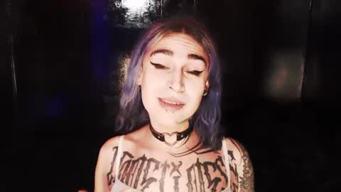 Nikki online show from October 1, 1:59 am