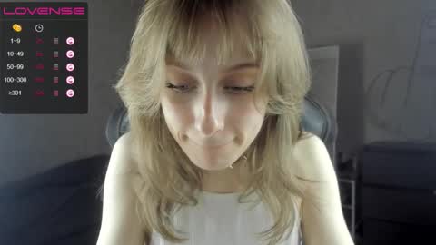 cyyberwhore online show from September 29, 8:19 pm